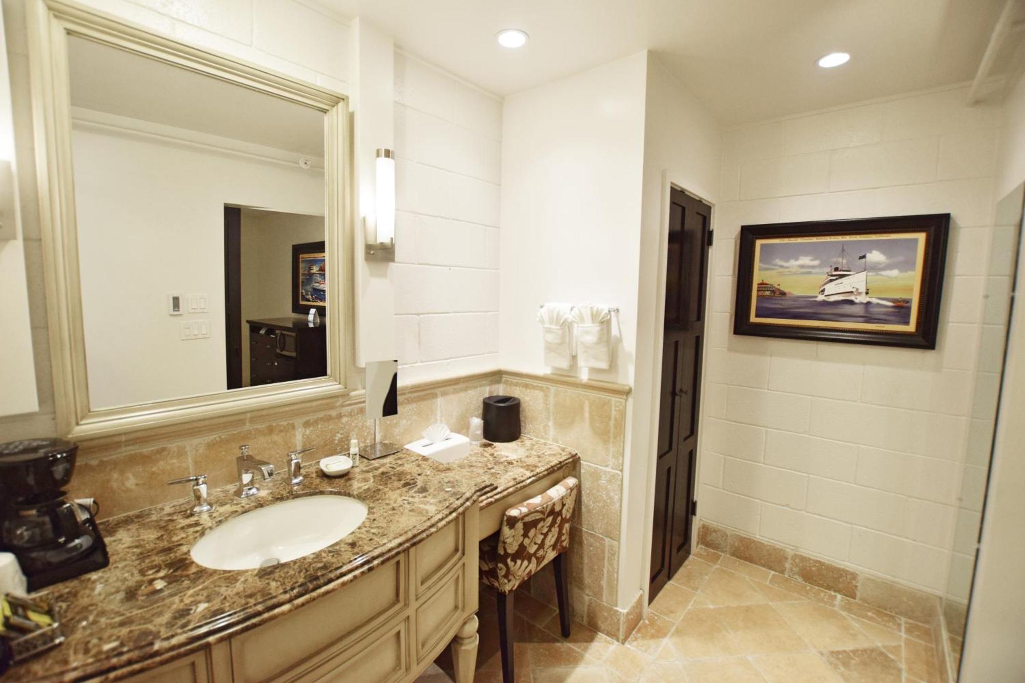 Catalina Courtyard Suites Avalon Buitenkant foto