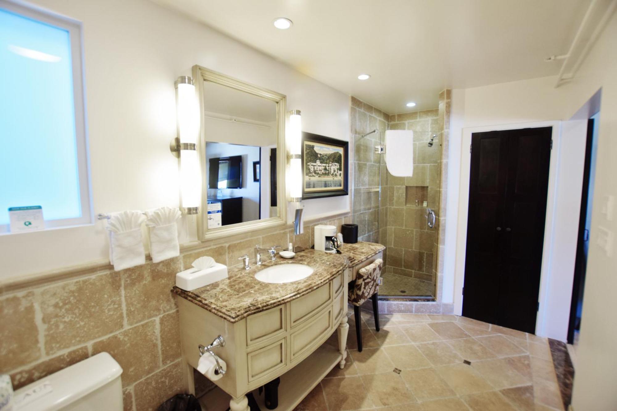 Catalina Courtyard Suites Avalon Buitenkant foto